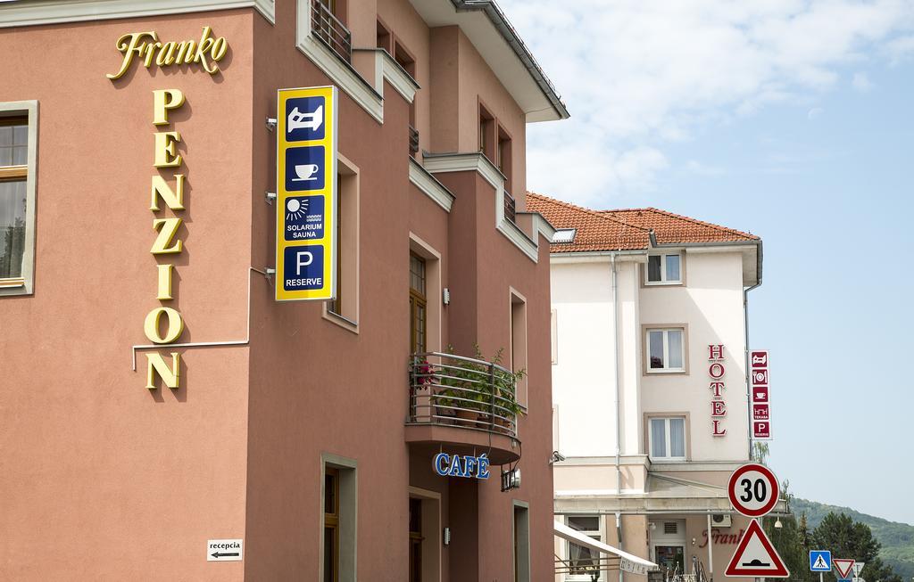 Penzion Franko Zwoleń Zewnętrze zdjęcie